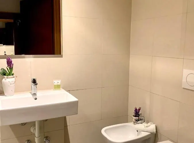 Ξενοδοχείο Astrid 2*